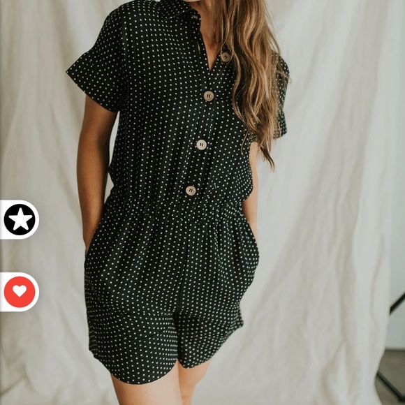 Henly Layla Dotted Jumpshort in Black size Small - Picture 3 of 13